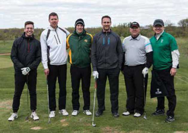 Group photo of Getzlaff golfers Group photo of Getzlaff golfers